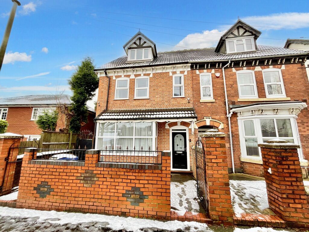 Lightwood Road, Stoke-On-Trent, ST3