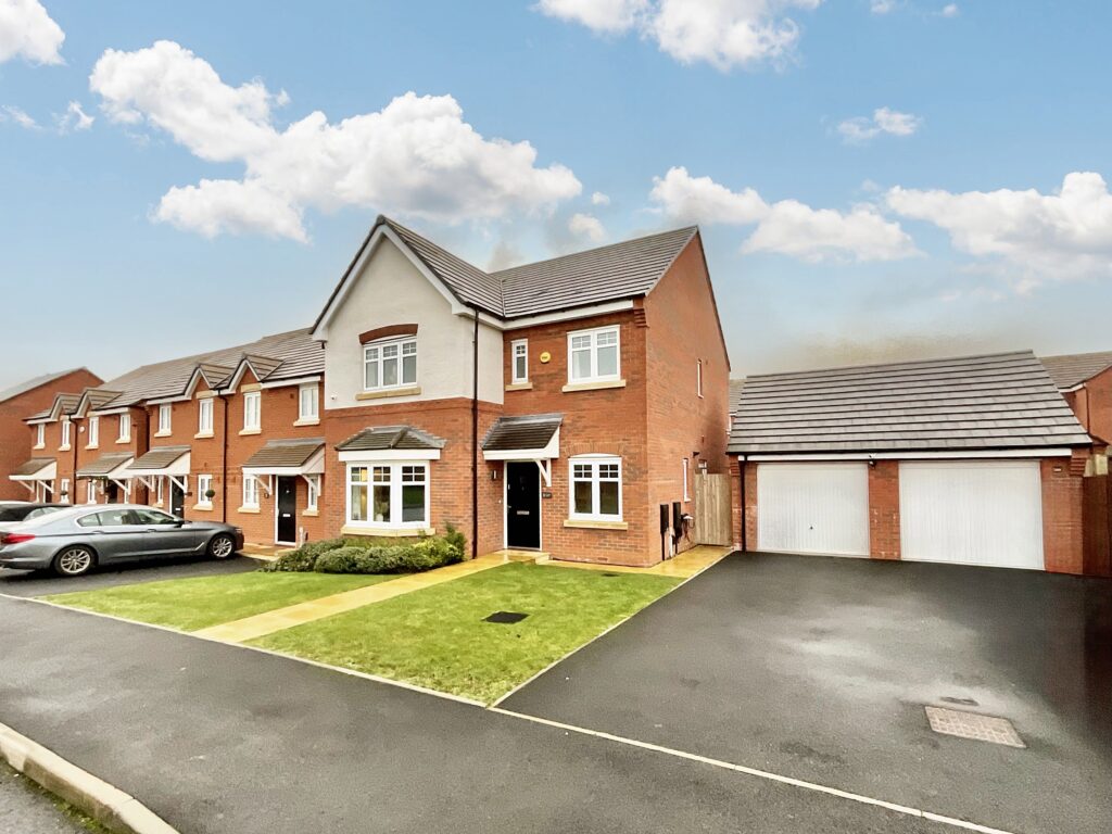 Clover Way, Marston, ST18