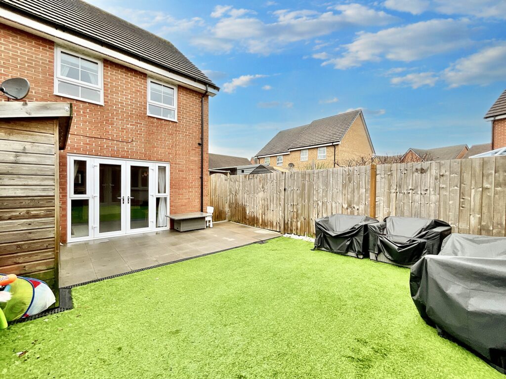 Buttermere Close, Yarnfield, ST15