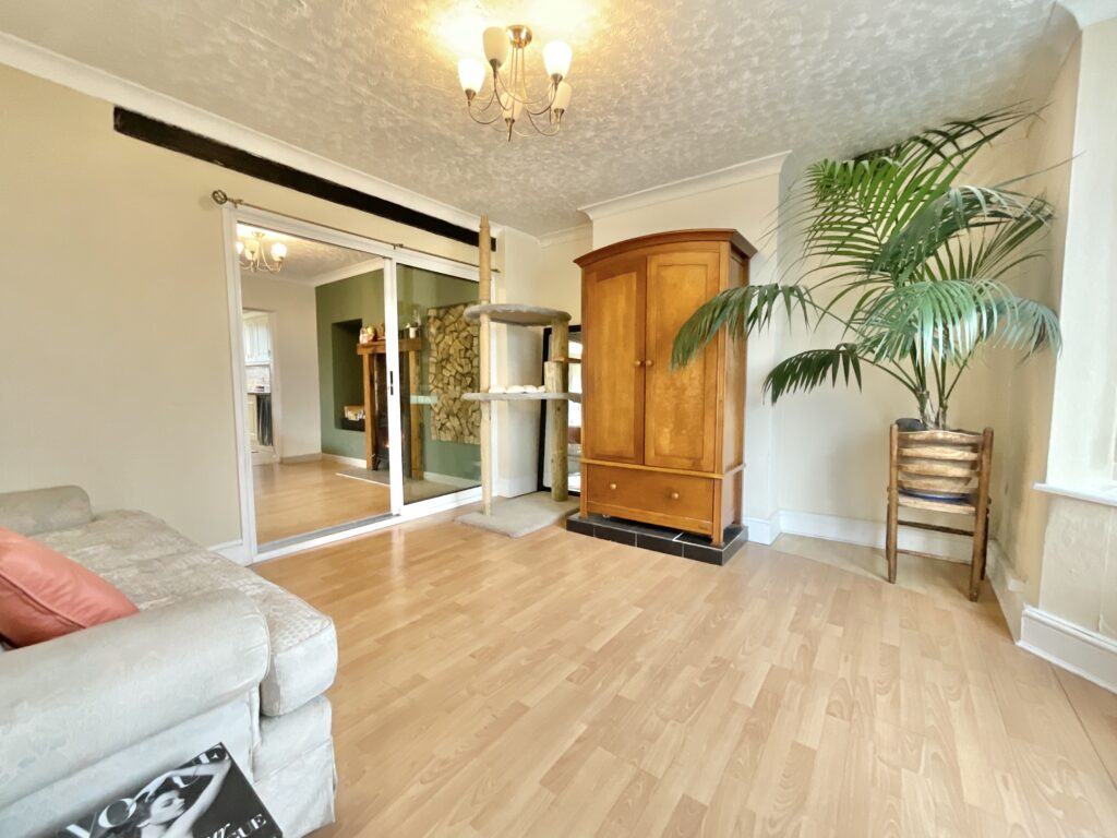 Froghall Road, Cheadle, ST10