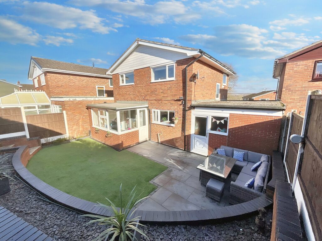 Deansberry Close, Stoke-On-Trent, ST4