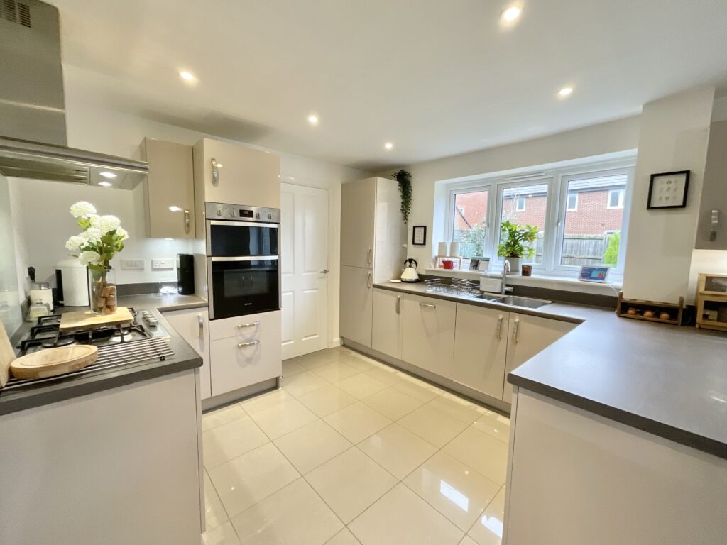 Hazel Way, Edleston, CW5