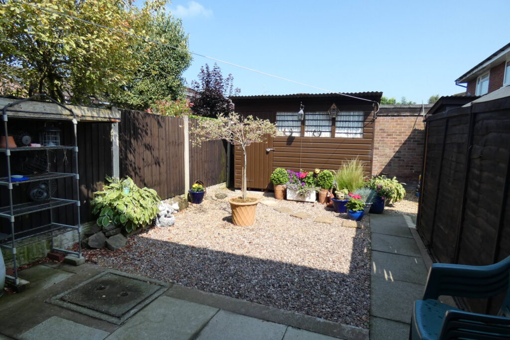 Ness Grove, Cheadle, ST10