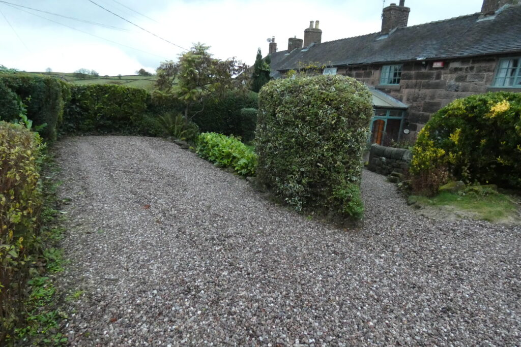 Lilac Cottage, 1 South View, Black Lane