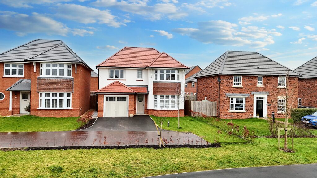 Rowton Heath Close, Henhull, CW5