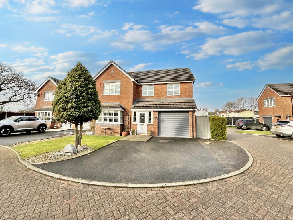 Boothstone Gardens, Yarnfield, ST15