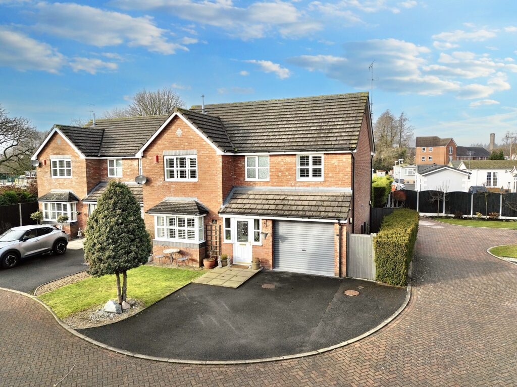 Boothstone Gardens, Yarnfield, ST15