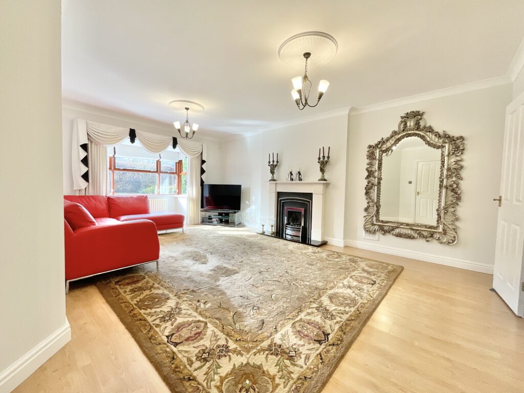 Peregrine Way, Apley, TF1