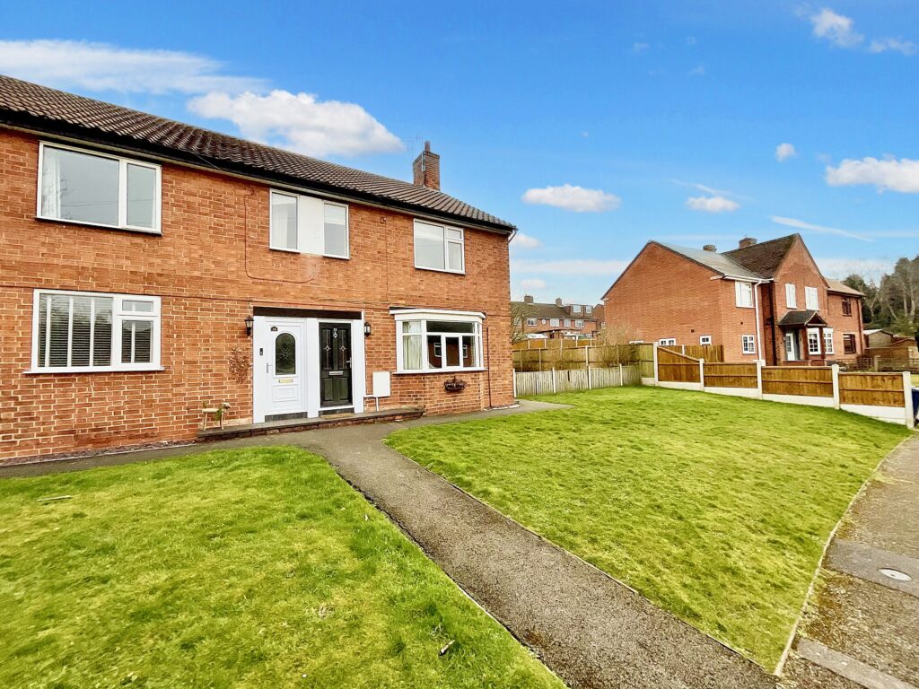 Lakewood Drive, Barlaston, ST12