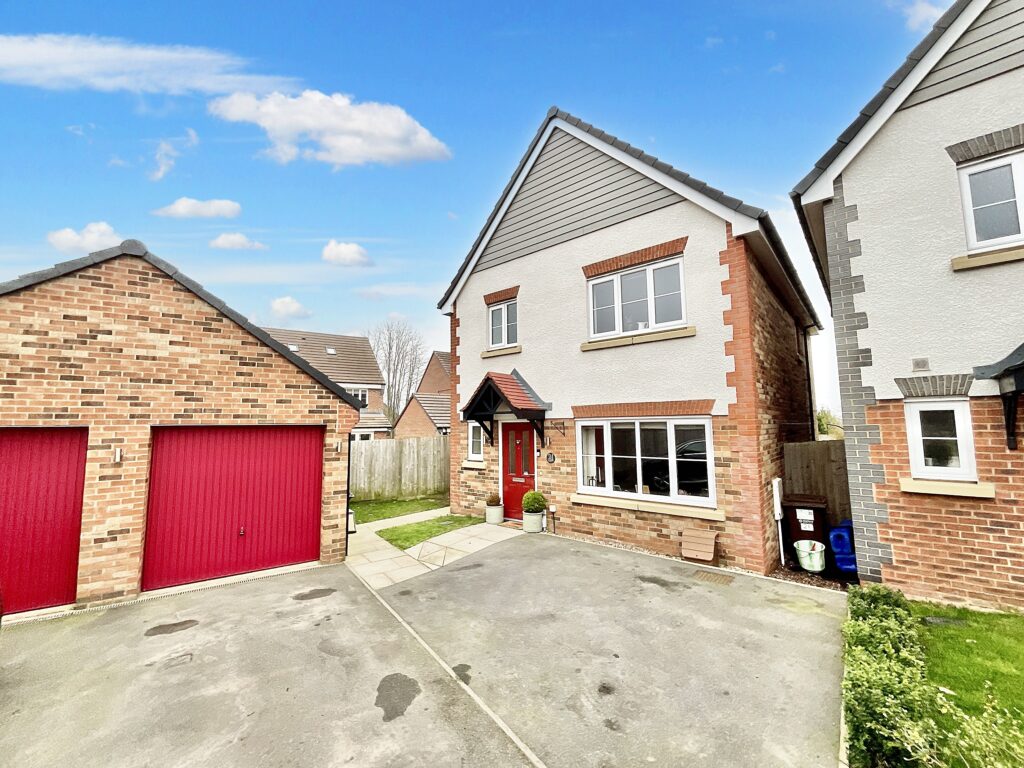 Bentham Way, Eccleshall, ST21