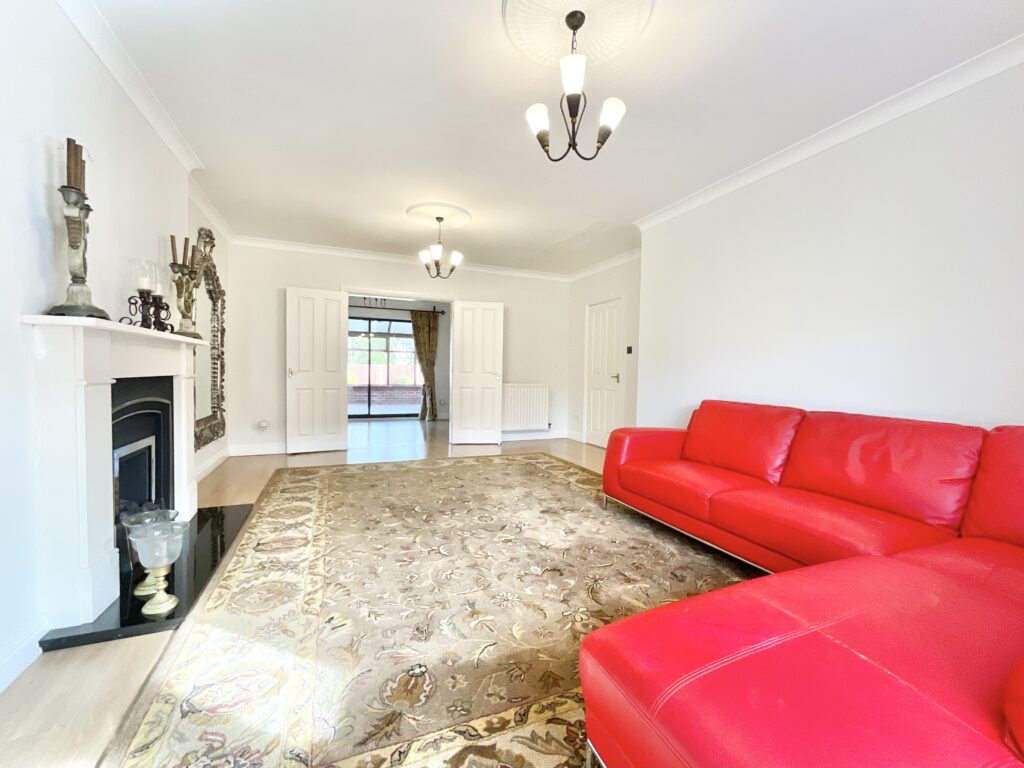 Peregrine Way, Apley, TF1