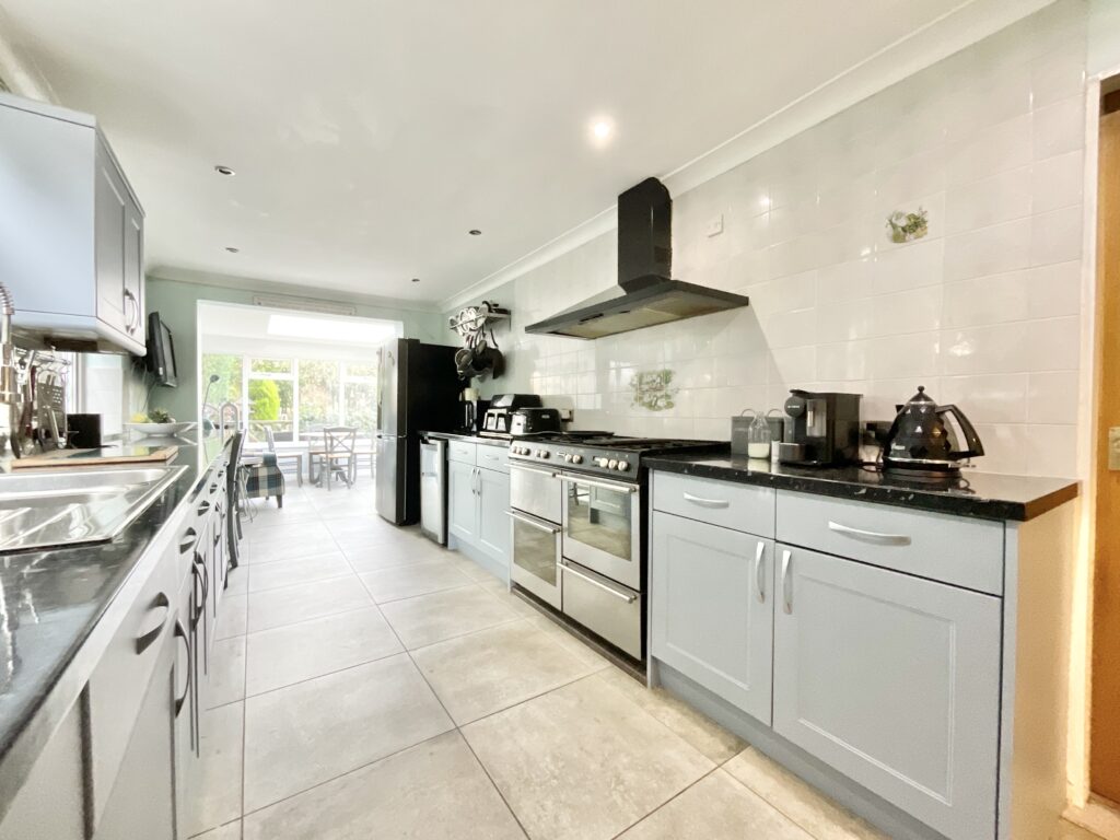 Yarnfield Lane, Yarnfield, ST15