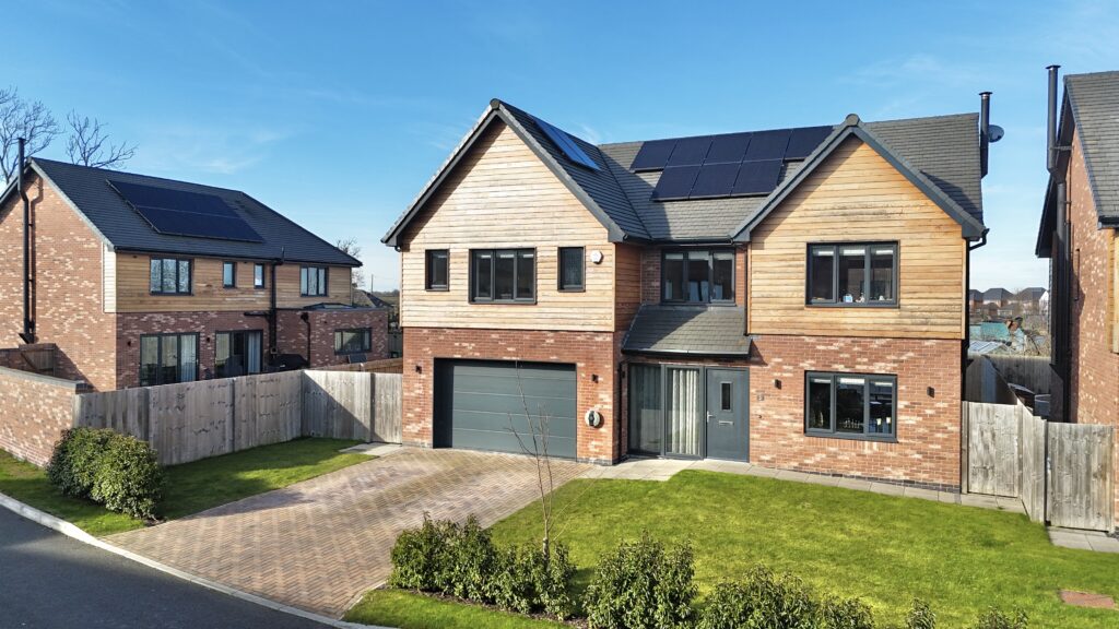 Waterway Close, Nantwich, CW5